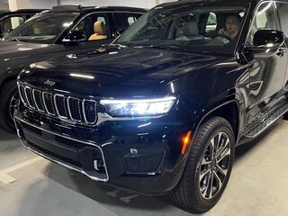 2022 Jeep Grand Cherokee V (WL), чёрный, 9000000 рублей, вид 2