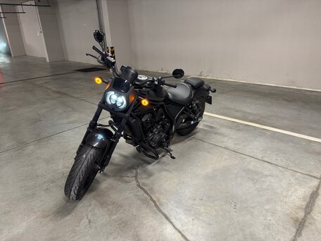 2021 Honda CMX 1100 Rebel, чёрный, 985000 рублей, вид 1