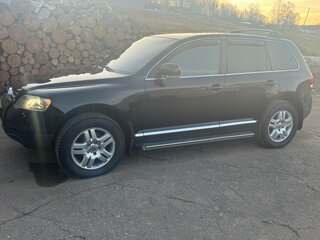 2006 Volkswagen Touareg I, чёрный, 1100000 рублей, вид 2