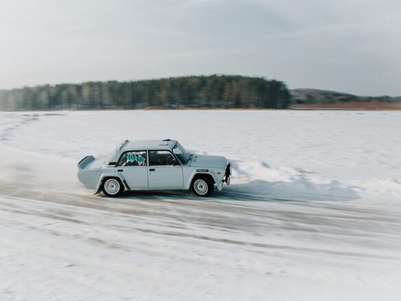 2008 Lada (ВАЗ) 2105, белый, 1500000 рублей - вид 14