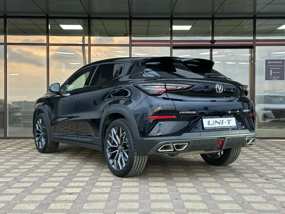 2024 Changan UNI-T I, чёрный, 3309900 рублей - вид 7