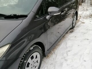 2014 Toyota Wish II Рестайлинг, серый, 1850000 рублей, вид 3