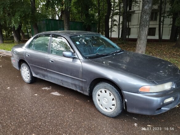 1997 Mitsubishi Galant VII, серый, 180000 рублей - вид 1
