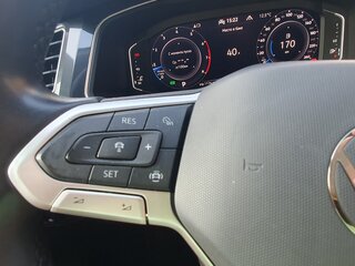 2021 Volkswagen Tiguan II Рестайлинг, синий, 3000000 рублей, вид 4