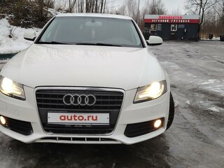 2011 Audi A4 IV (B8), белый, 900000 рублей, вид 3