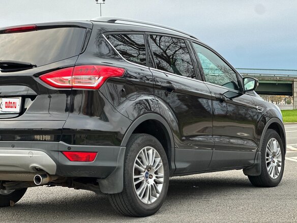 2013 Ford Kuga II, чёрный, 1250000 рублей - вид 5