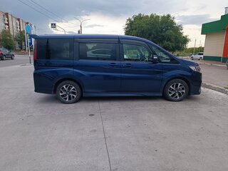 2021 Honda Stepwgn V Рестайлинг, синий, 2200000 рублей, вид 2