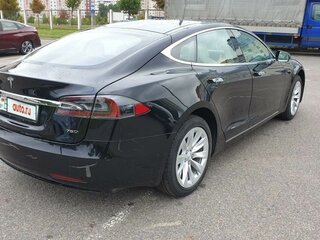 2018 Tesla Model S 75D I Рестайлинг, чёрный, 4800000 рублей, вид 4