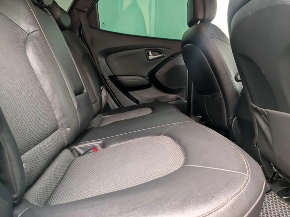 2015 Hyundai ix35 I Рестайлинг, белый, 1439000 рублей - вид 10