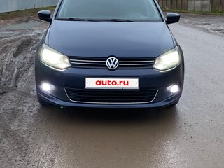 2014 Volkswagen Polo V, синий, 850000 рублей, вид 2