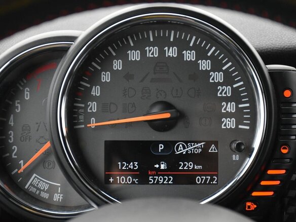 2014 Mini Hatch Cooper S III (F55/F56), жёлтый - вид 10