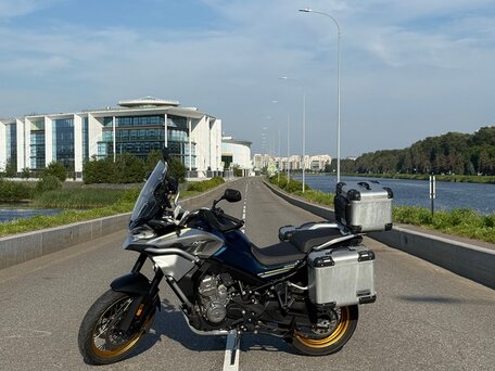 2023 CFMoto 800MT Touring, синий, 999999 рублей, вид 2