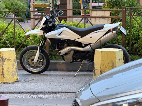 2012 Husqvarna SMS 630, белый, 450000 рублей, вид 5