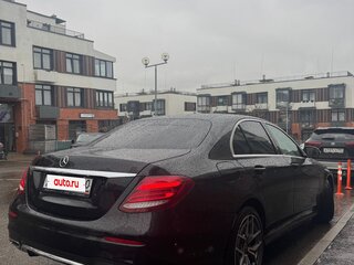 2019 Mercedes-Benz E-Класс 220 d V (W213, S213, C238), чёрный, 2350000 рублей, вид 4