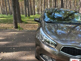 2013 Kia Ceed II, коричневый, 800000 рублей, вид 2