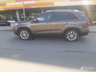 2014 Kia Sorento II Рестайлинг, бежевый, 1860000 рублей, вид 4
