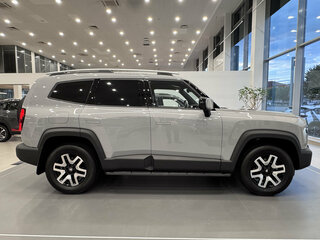 2026 Changan Deepal G318, серый, 5650000 рублей, вид 4