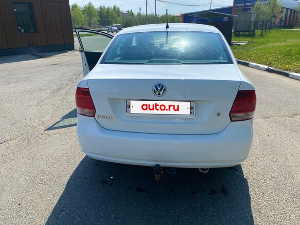 2014 Volkswagen Polo V, белый, 850000 рублей - вид 1