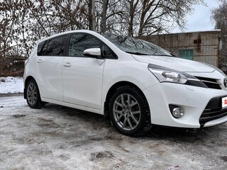 2014 Toyota Verso I Рестайлинг, белый, 1495000 рублей, вид 4