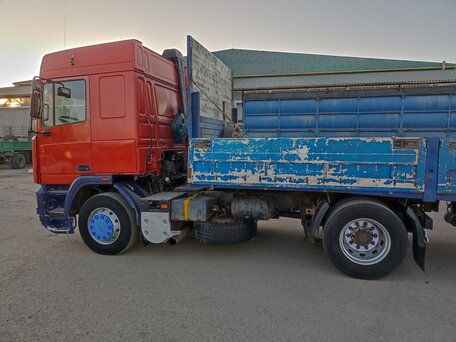 1995 DAF 95, красный, 580000 рублей, вид 4