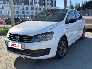 2019 Volkswagen Polo V Рестайлинг, белый, 1180000 рублей, вид 1