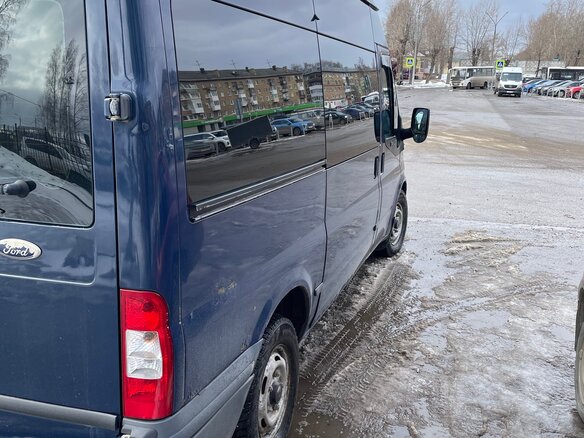 2010 Ford Transit, синий, 1260000 рублей - вид 4