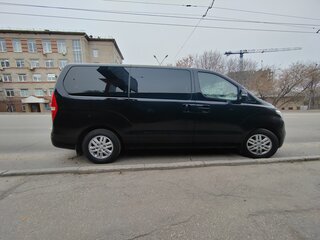 2018 Hyundai H-1 II Рестайлинг 2, чёрный, 3200000 рублей, вид 2