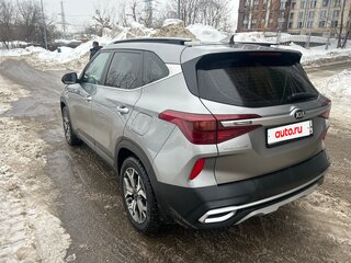 2020 Kia Seltos I, серый, 2390000 рублей, вид 4