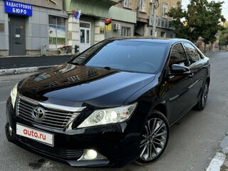2011 Toyota Camry VII (XV50), чёрный, 2000000 рублей, вид 1
