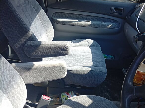 1997 Mazda MPV I (LV), белый, 250000 рублей - вид 6