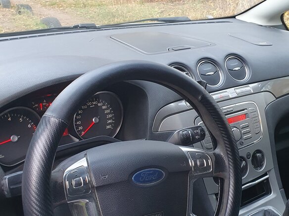 2008 Ford S-MAX I, серебристый, 920000 рублей - вид 10