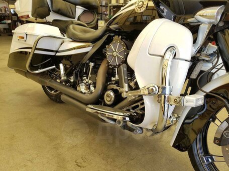 2012 Harley-Davidson CVO Road Glide, белый, 1310000 рублей, вид 5