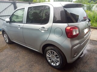 2019 Daihatsu Boon III Рестайлинг, серебристый, 775000 рублей, вид 4