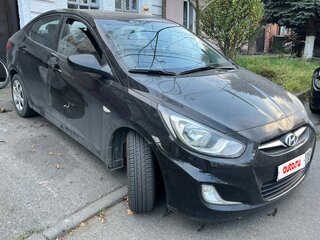 2012 Hyundai Solaris I, чёрный, 600000 рублей, вид 1