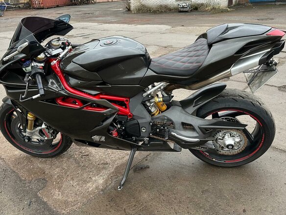 2010 MV Agusta F4 1000, серый, 1050000 рублей - вид 2