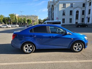 2013 Chevrolet Aveo II, синий, 630000 рублей, вид 4