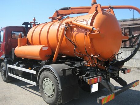 2007 МАЗ 5337, красный, 2380879 рублей, вид 4