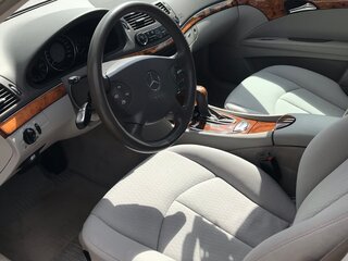 2005 Mercedes-Benz E-Класс 200 III (W211, S211), серебристый, 1700000 рублей, вид 3