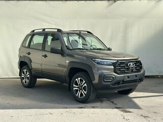 2026 Lada (ВАЗ) Niva Travel I Рестайлинг, коричневый, 1732000 рублей, вид 2