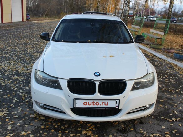2012 BMW 3 серии 320i V (E90/E91/E92/E93) Рестайлинг, белый