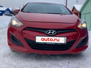 2012 Hyundai i30 II, красный, 999999 рублей, вид 2