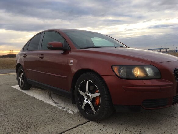 2006 Volvo S40 II, красный, 850000 рублей
