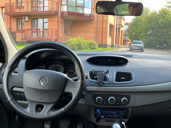 2012 Renault Fluence I, синий, 800000 рублей - вид 15