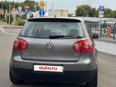 2008 Volkswagen Golf V, серый, 690000 рублей, вид 3