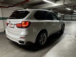 2017 BMW X5 30d III (F15), белый, 6450000 рублей, вид 4