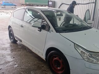 2006 Citroen C4 I, белый, 290000 рублей, вид 2