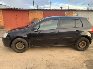 2008 Volkswagen Golf V, чёрный, 530000 рублей, вид 4