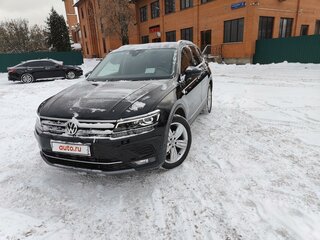 2020 Volkswagen Tiguan II, чёрный, 3350000 рублей, вид 5