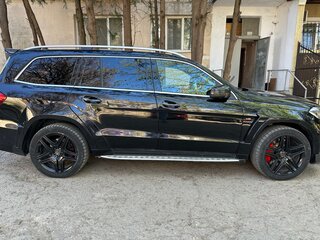 2012 Mercedes-Benz GL-Класс 500 II (X166), чёрный, 3999999 рублей, вид 4