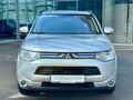 2013 Mitsubishi Outlander III, серебристый - вид 1
